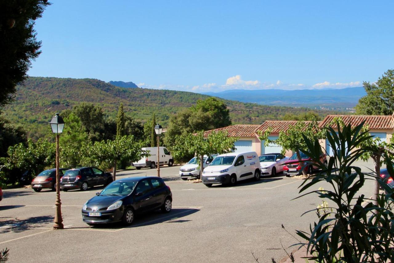 Studio Apartment - Domaine Du Golf Resort Roquebrune-sur Argens Dış mekan fotoğraf