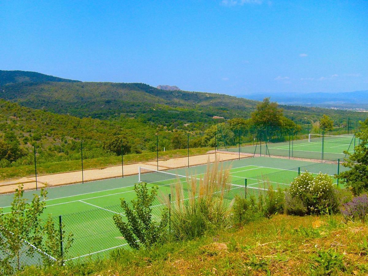 Studio Apartment - Domaine Du Golf Resort Roquebrune-sur Argens Dış mekan fotoğraf